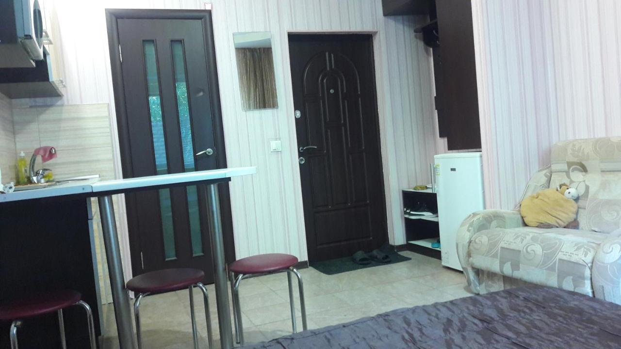 Apartment Derzhavinskaya Харков Екстериор снимка